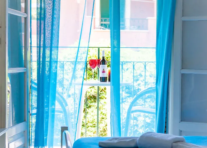 Blumarin Lägenhetshotell Agios Gordios (Corfu)